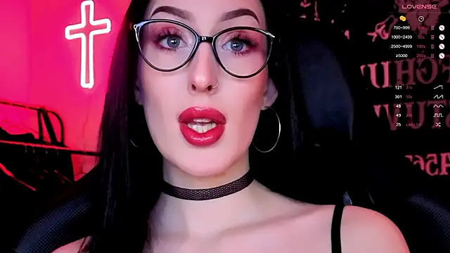 Miss Alice   online show from 02.21.26