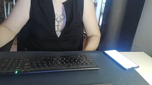 Sweet Phoenix online show from 10.14.25