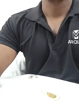 hot boy dic online show from 02.21.26