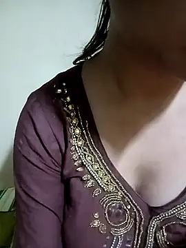 Snapshot of Piya_Ji chatting on 05.17.26 Piya Ji online show from 05.17.26