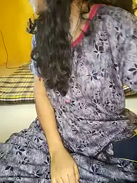 lovelygirl4567 online show from 03.05.25