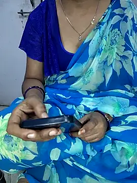 lovelygirl4567 online show from 02.13.26