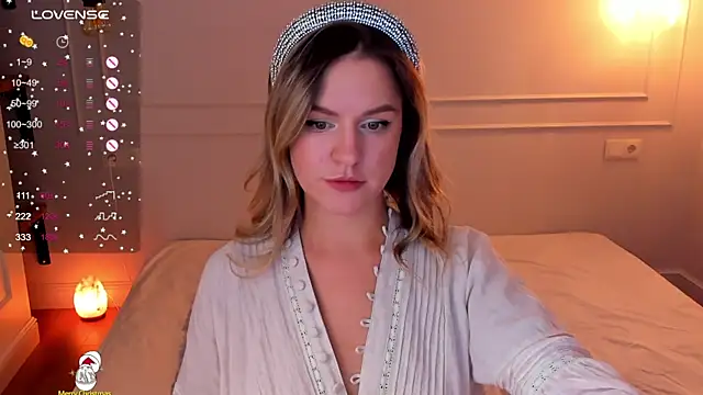 SaintMarya online show from 01.10.25