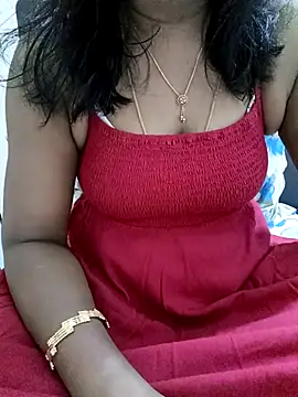 Snapshot of Tamil_Vishalini chatting on 10.07.25 Tamil Vishalini online show from 10.07.25