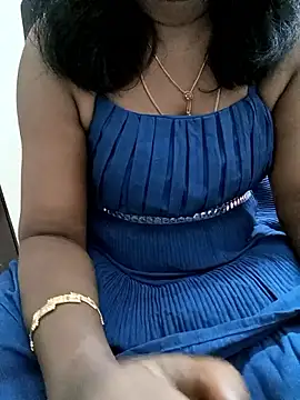 Snapshot of Tamil_Vishalini chatting on 10.08.25 Tamil Vishalini online show from 10.08.25