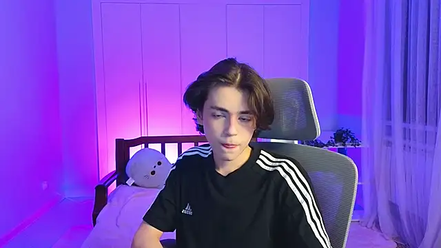 b0y fantasy online show from 01.15.25