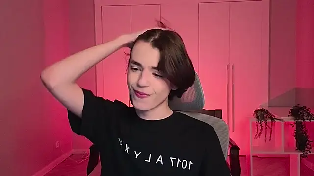 b0y fantasy online show from 01.22.25