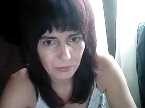 Snapshot of Amalia_Cori chatting on 02.04.25 Amalia Cori online show from 02.04.25