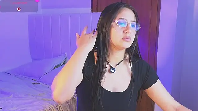 Snapshot of Gretta_Hot chatting on 06.09.26 Gretta Hot online show from 06.09.26