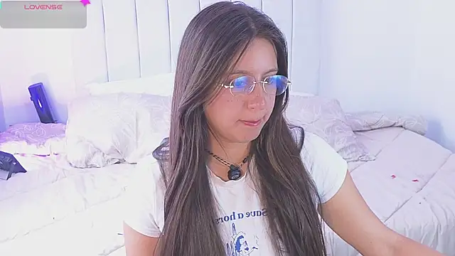 Snapshot of Gretta_Hot chatting on 07.15.26 Gretta Hot online show from 07.15.26