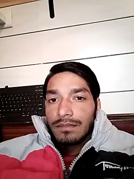 Snapshot of Tarun_0026 chatting on 01.21.25 Tarun 0026 online show from 01.21.25