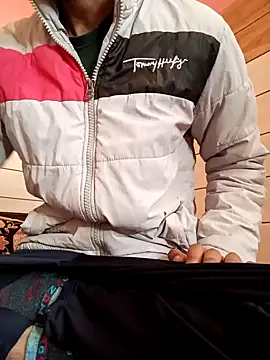 Snapshot of Tarun_0026 chatting on 02.10.25 Tarun 0026 online show from 02.10.25