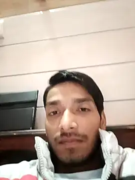 Snapshot of Tarun_0026 chatting on 02.14.25 Tarun 0026 online show from 02.14.25