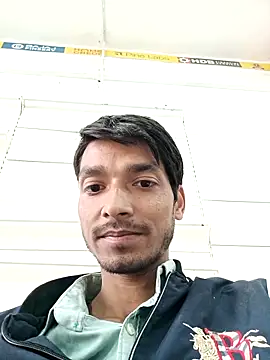 Snapshot of Tarun_0026 chatting on 02.21.25 Tarun 0026 online show from 02.21.25