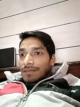 Snapshot of Tarun_0026 chatting on 02.21.25 Tarun 0026 online show from 02.21.25