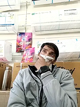 Snapshot of Tarun_0026 chatting on 03.12.25 Tarun 0026 online show from 03.12.25