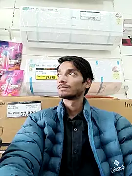 Snapshot of Tarun_0026 chatting on 03.13.25 Tarun 0026 online show from 03.13.25