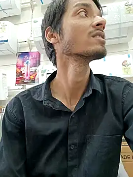 Snapshot of Tarun_0026 chatting on 03.19.25 Tarun 0026 online show from 03.19.25