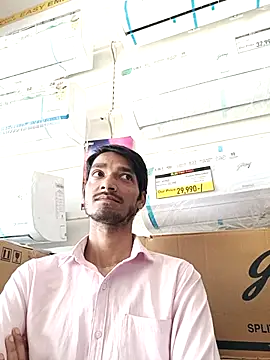 Snapshot of Tarun_0026 chatting on 03.20.25 Tarun 0026 online show from 03.20.25