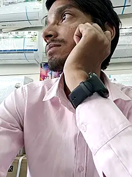 Snapshot of Tarun_0026 chatting on 03.20.25 Tarun 0026 online show from 03.20.25