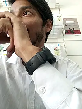 Snapshot of Tarun_0026 chatting on 03.21.25 Tarun 0026 online show from 03.21.25