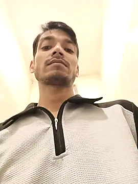 Snapshot of Tarun_0026 chatting on 09.10.25 Tarun 0026 online show from 09.10.25