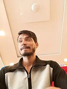 Snapshot of Tarun_0026 chatting on 09.29.25 Tarun 0026 online show from 09.29.25