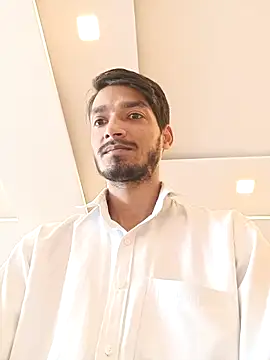 Snapshot of Tarun_0026 chatting on 10.02.25 Tarun 0026 online show from 10.02.25