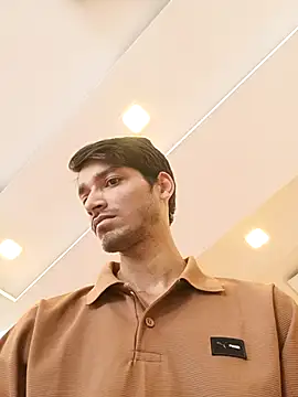 Snapshot of Tarun_0026 chatting on 10.12.25 Tarun 0026 online show from 10.12.25