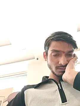 Snapshot of Tarun_0026 chatting on 10.23.25 Tarun 0026 online show from 10.23.25