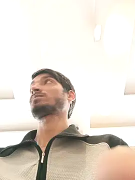 Snapshot of Tarun_0026 chatting on 10.24.25 Tarun 0026 online show from 10.24.25