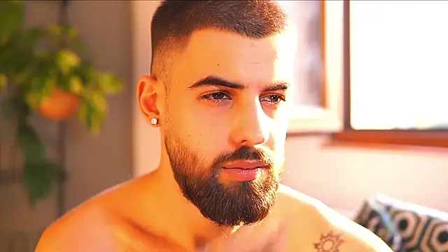 Snapshot of HairyRobxxx chatting on 09.09.25 HairyRobxxx online show from 09.09.25