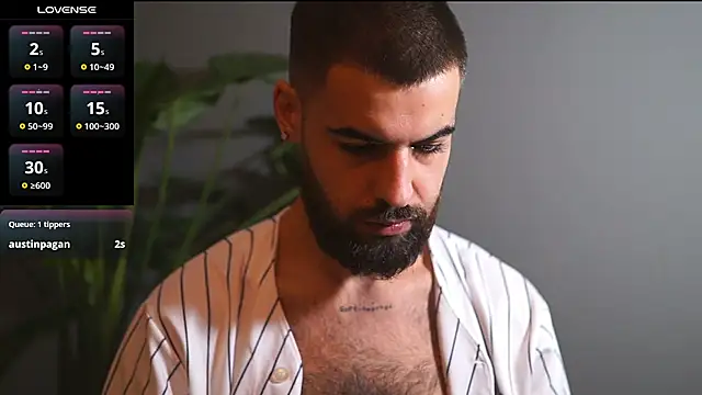 Snapshot of HairyRobxxx chatting on 09.27.25 HairyRobxxx online show from 09.27.25