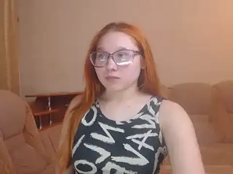 Snapshot of AlisaPrettyX chatting on 01.17.25 AlisaPrettyX online show from 01.17.25