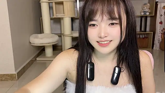 Snapshot of Chenjing0 chatting on 10.05.25 Chenjing0 online show from 10.05.25