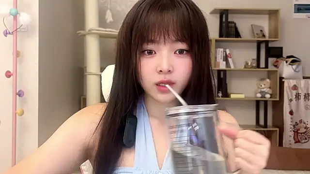 Snapshot of Chenjing0 chatting on 10.16.25 Chenjing0 online show from 10.16.25