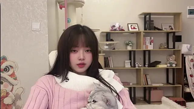 Snapshot of Chenjing0 chatting on 11.16.25 Chenjing0 online show from 11.16.25