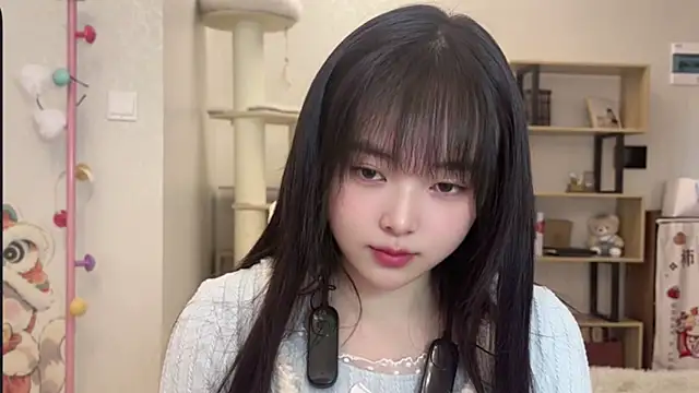 Chenjing0 online show from 12.18.25