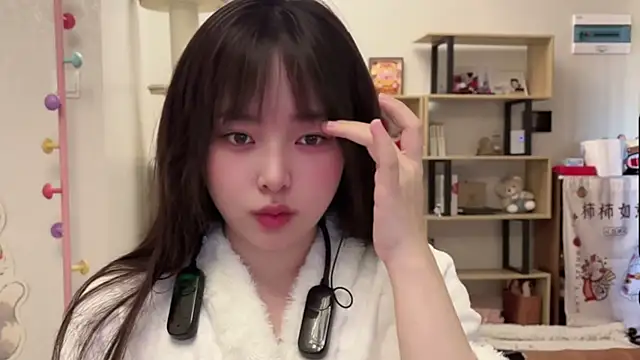 Chenjing0 online show from 02.24.26