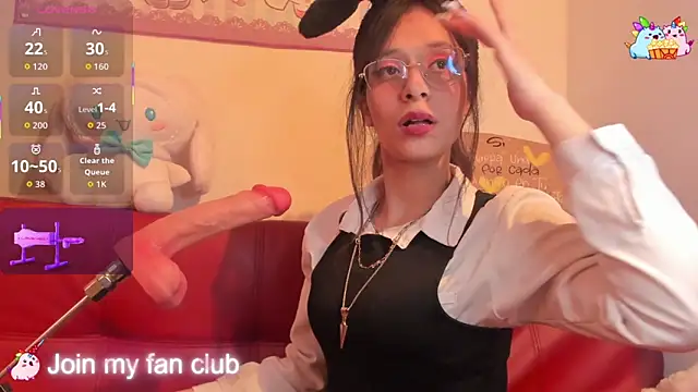 Snapshot of Misha_Lover chatting on 10.27.25 Misha Lover online show from 10.27.25