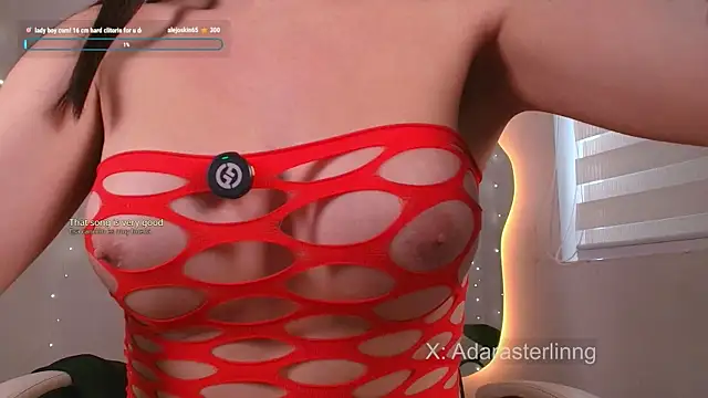 Snapshot of babepeach_ chatting on 11.03.25 babepeach online show from 11.03.25