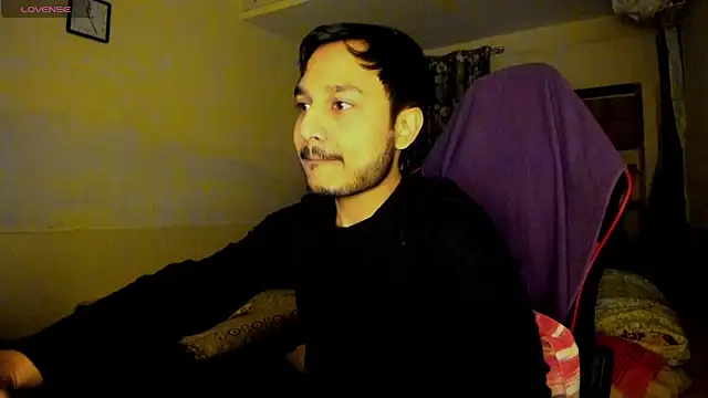 Snapshot of fuckkboy101 chatting on 01.29.25 fuckkboy101 online show from 01.29.25