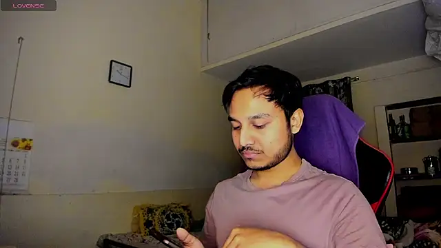 Snapshot of fuckkboy101 chatting on 02.18.25 fuckkboy101 online show from 02.18.25