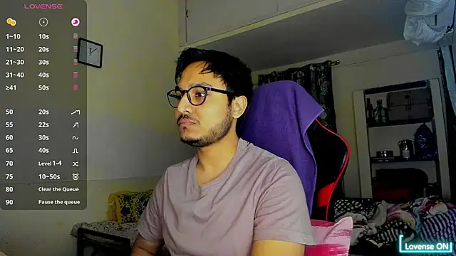 Snapshot of fuckkboy101 chatting on 02.19.25 fuckkboy101 online show from 02.19.25