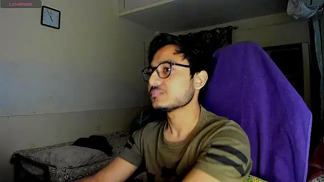 Snapshot of fuckkboy101 chatting on 03.09.25 fuckkboy101 online show from 03.09.25