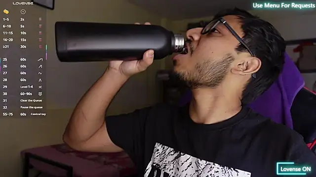 Snapshot of fuckkboy101 chatting on 09.18.25 fuckkboy101 online show from 09.18.25