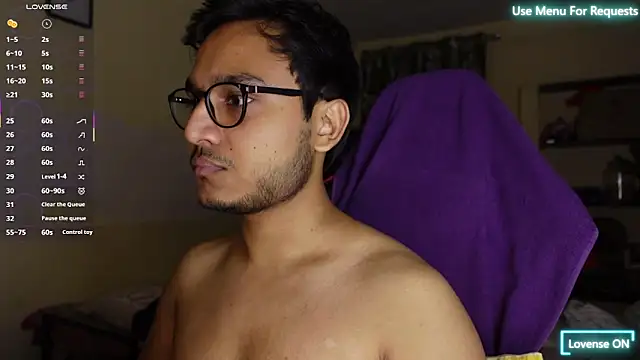 Snapshot of fuckkboy101 chatting on 09.27.25 fuckkboy101 online show from 09.27.25