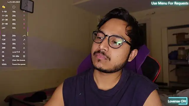 Snapshot of fuckkboy101 chatting on 11.04.25 fuckkboy101 online show from 11.04.25