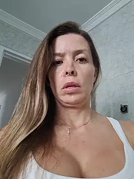 karina warthon online show from 10.30.25