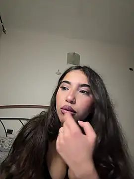 Snapshot of miaceleste chatting on 03.10.25 miaceleste online show from 03.10.25